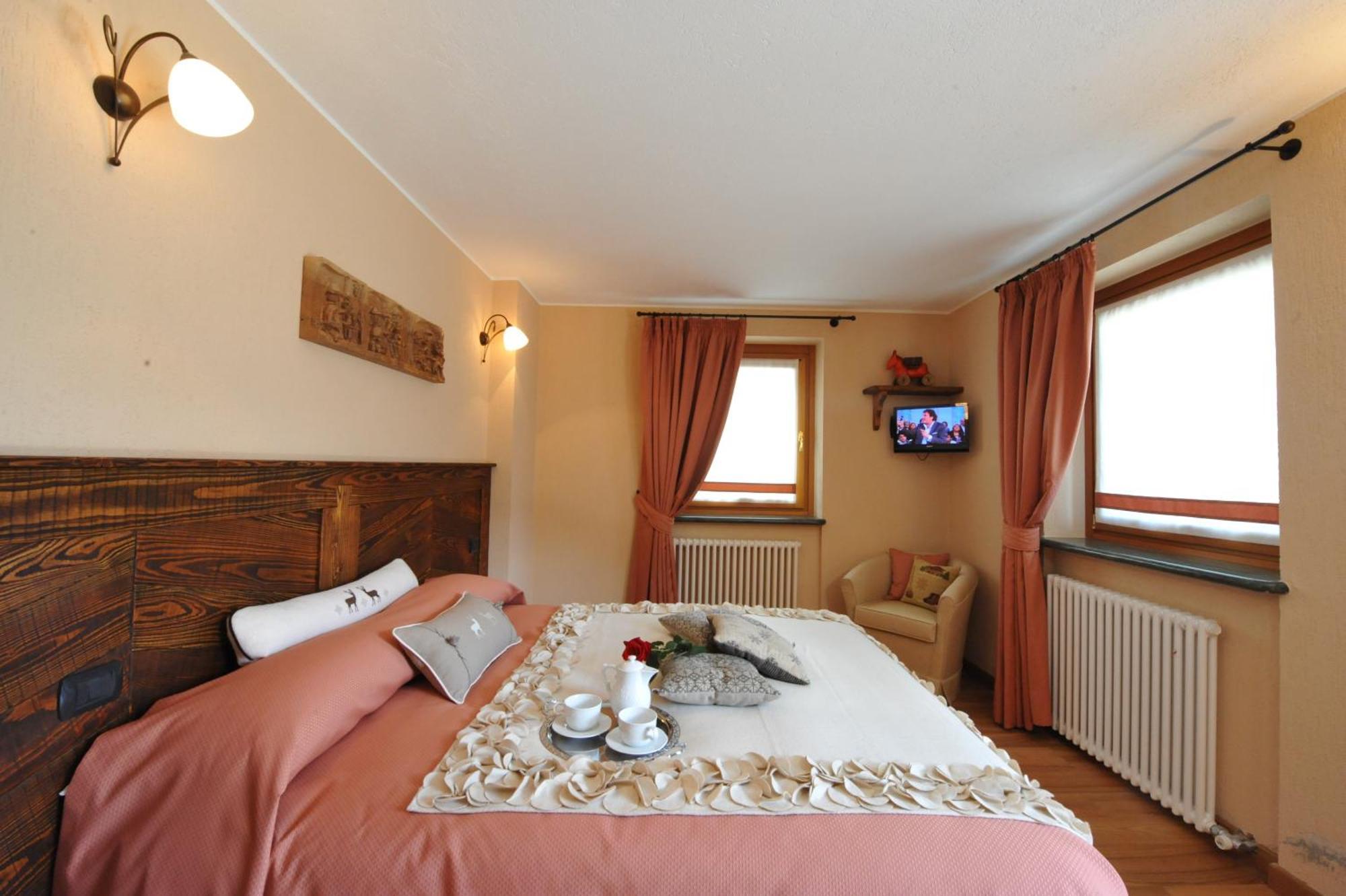 Gresil Residence Чамполук Екстериор снимка