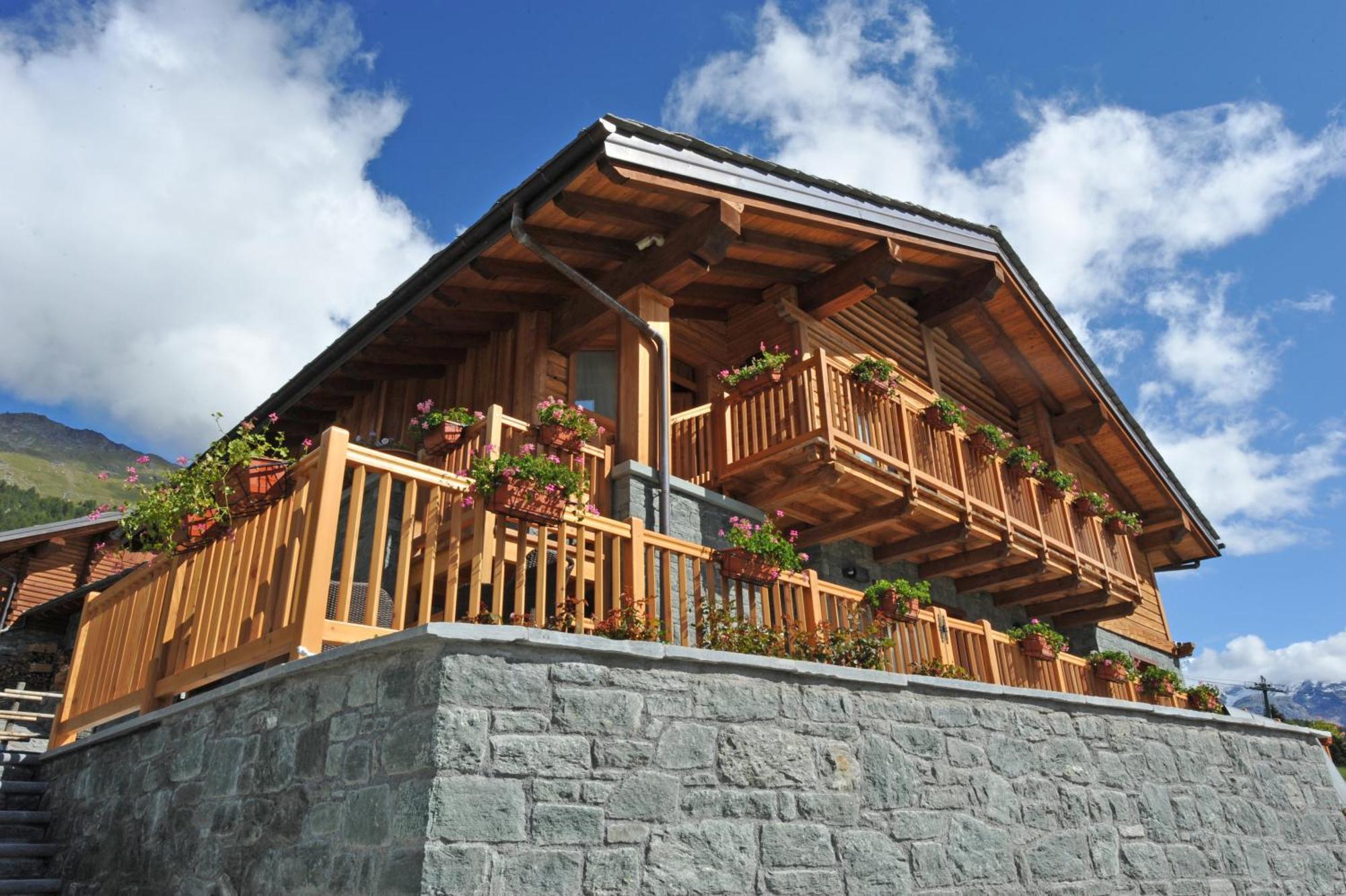 Gresil Residence Чамполук Екстериор снимка